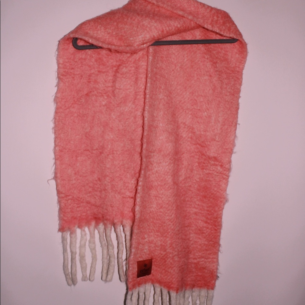 Retro Luxury Pink Scarf Handmade in Denmark